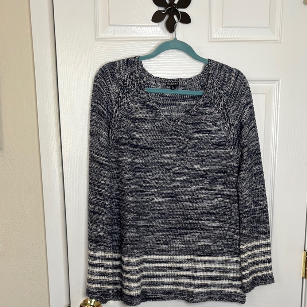 Hannah Navy and White V-neck Heathered Knit Tunic-Style Sweater Sz Lg